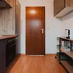 Apartment Zentral, Loggia, Tg-platz *