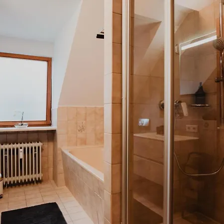 Zentral, Loggia, Tg-platz Augsburg